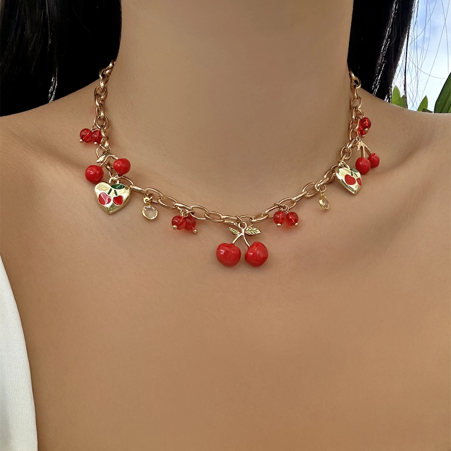 2026 Mode Charme Kirsche Herz Anhänger Halskette für Frauen Rote Erdbeere Bogen Perle Schlüsselbein Kette Ästhetischen Partei Schmuck – Detail 9