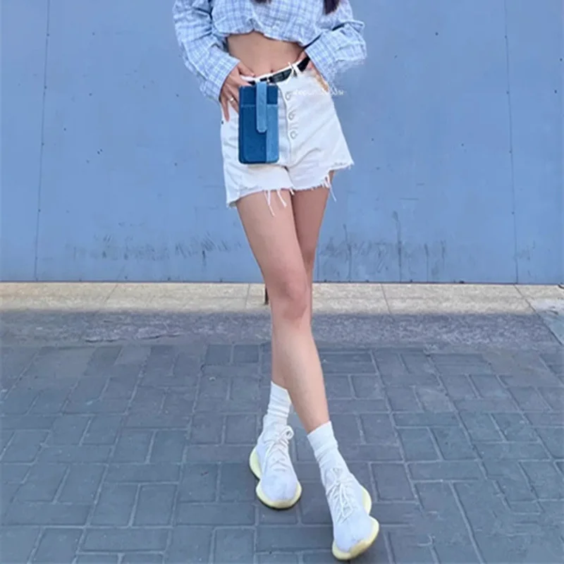 

High Waist Short Casual Versatile Four Button Pure Original MU 2023 Summer Denim Jeans for Women under 25 Years Old