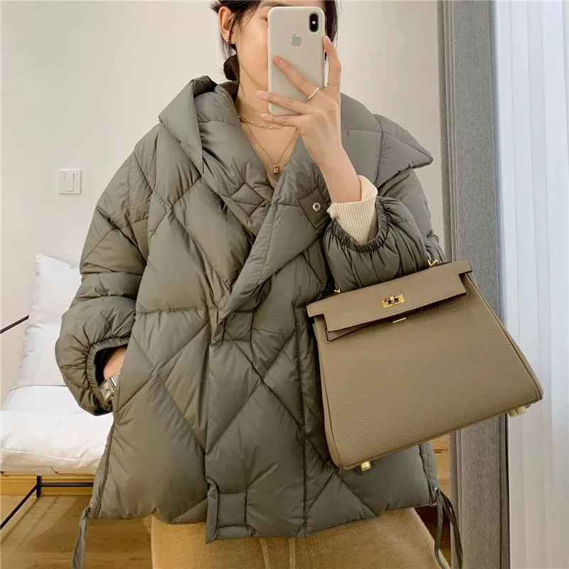 

NEW Artistic Women Down Jacket Winter Thickened Loose High end Diamond Grid Warm Jacket