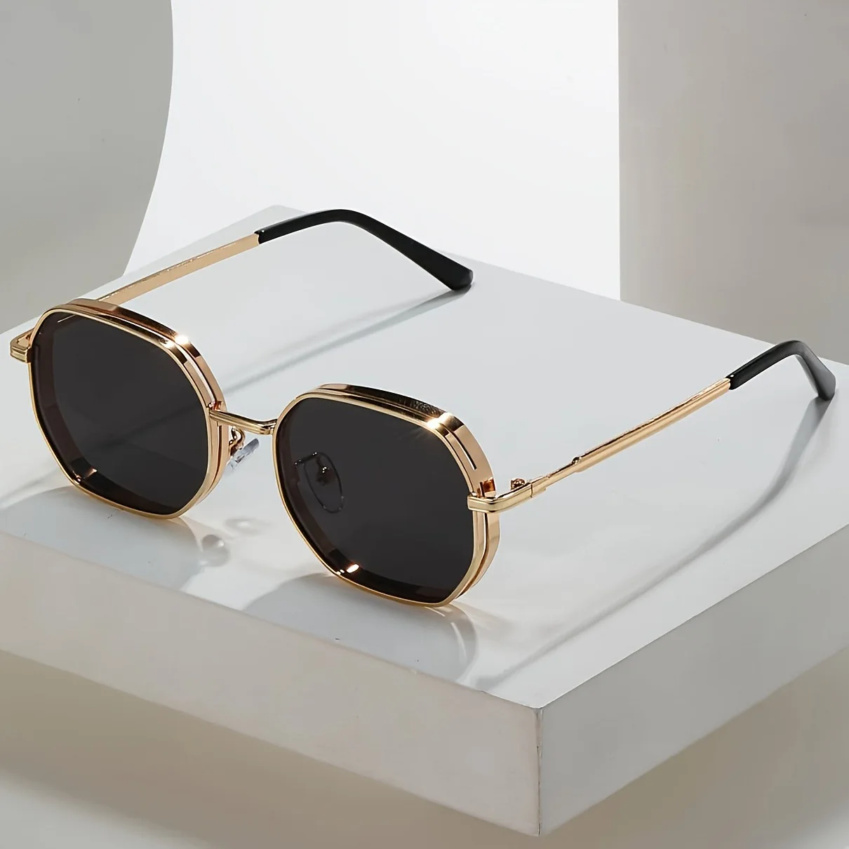 Gafas de sol unisex de policarbonato con borde grueso cuadrado, protección UV, protector solar para conducir, uso diario, gafas