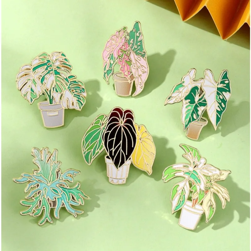 Unisex Tropical Green Plant Brooch Cartoon Monstera Leaf DIY Clothes Bags Hat Scarf T-shirt Decor Zinc Alloy Enamel Pin Badge
