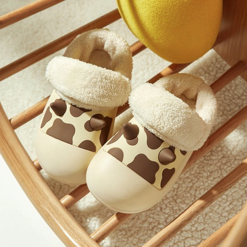 2025 Winter New Kids Slippers Cotton Trailer Lightwe Comfort Girls' Wave Point Slippers Soft Bottom Anti Slip Child Home Shoes