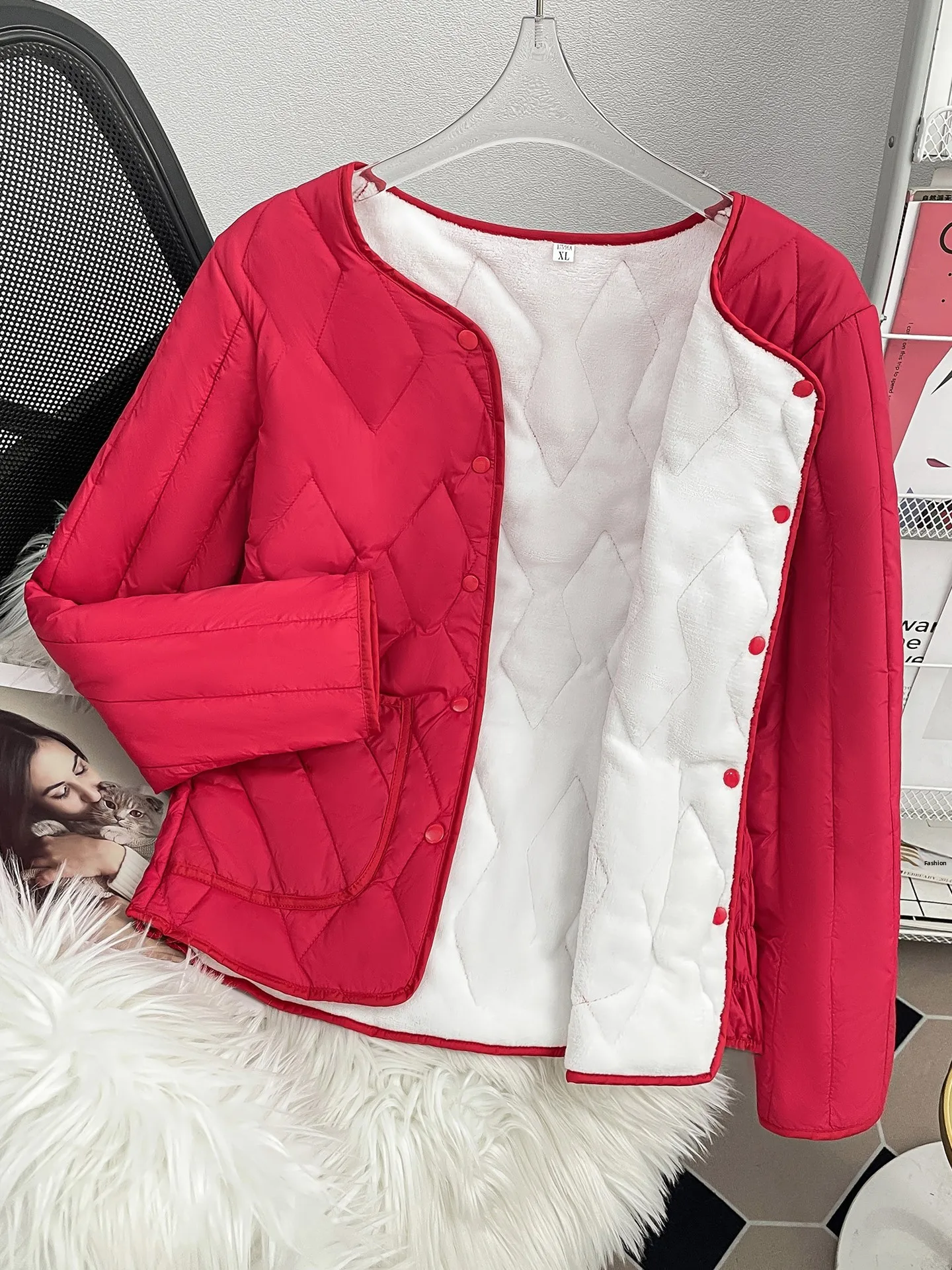 

Slim Fit Cotton Jaet round Ne Quilted Warm Close Fitting Knitted Polyester Fiber Thiened Long Sve ort Sle