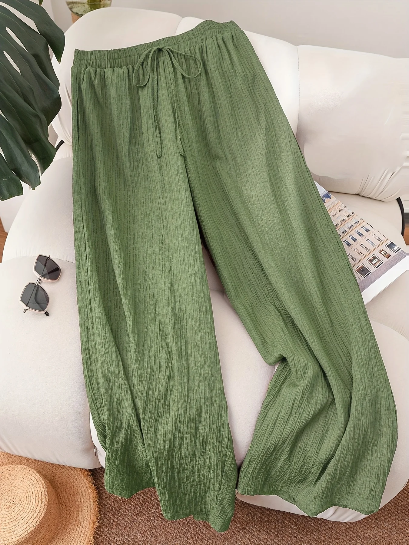 Bequeme Plus-Size-Damenhose mit Kordelzug und weitem Bein für den Alltag – Detail 4