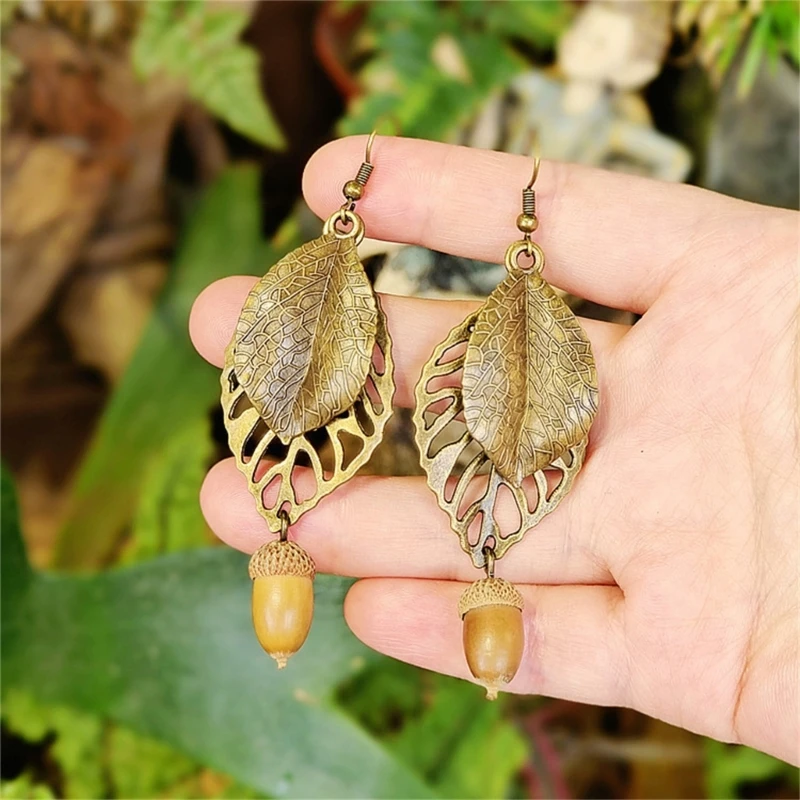 Vintage Earrings Bohemian Christmas Acorn Pendnt Dangle Earrings Wood Drop Earrings Tassels Pendant Women Jewelry Charm