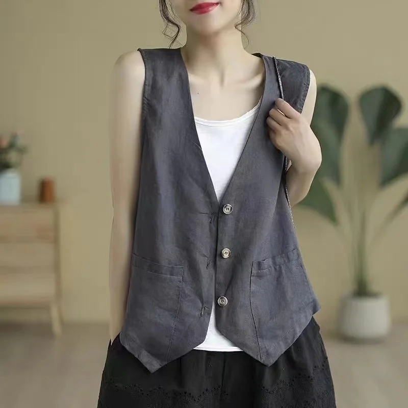 2024 Retro Loose Waistcoat Lady Outerwear Single Row Buckle Cardigan Vest Women Coat Solid Color Short Sleeveless Female Jacket
