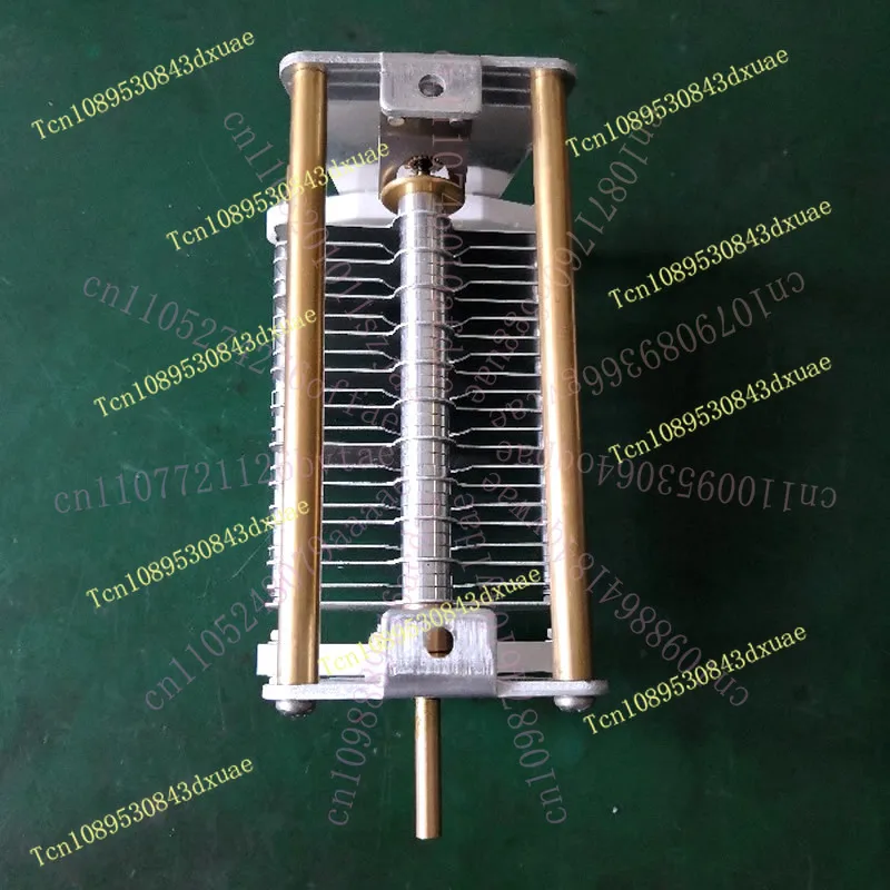 Adjustable Air Variable Capacitor 150P / 240P Withstand voltage 2000V 10-150PF / 15-240PF