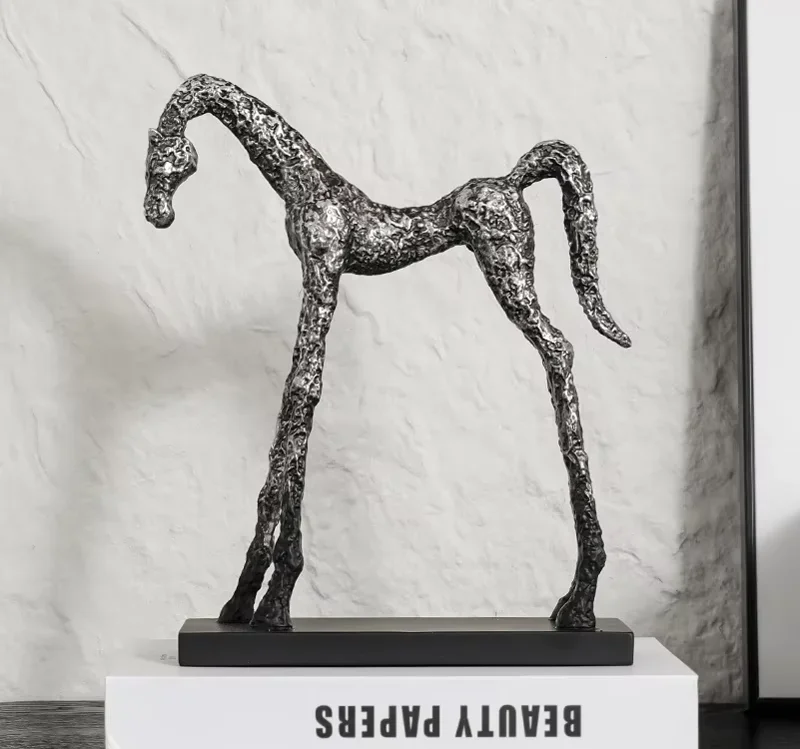 Resin Long Legged Horse Sculpture Ornaments Model Room Sale Office Accessories Art Home Livingroom Foyer Study Statue Decoration