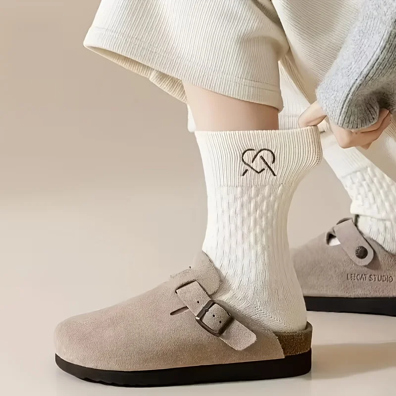 10/5 Pairs of Women's Warm Winter Socks in Random Colors - Mid-Calf Ribbed Design, Melard-Style Embossed Knit, Japanese-Style Cable Knit, Versatile Warm Long Socks for Women
