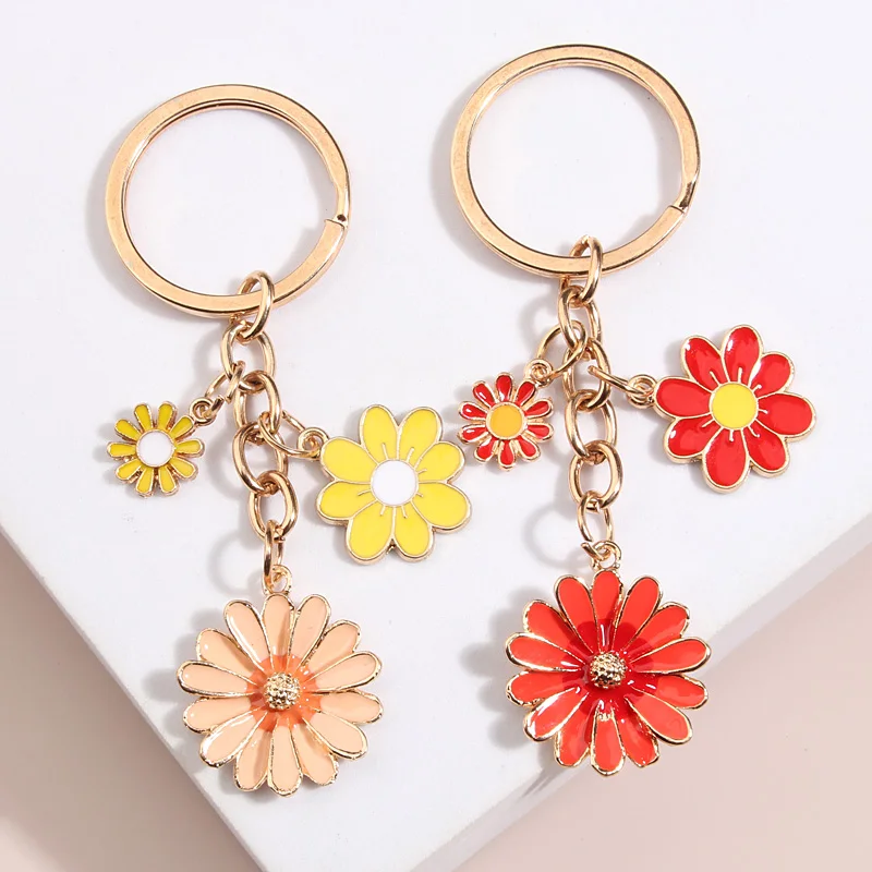 Cute Enamel Keychain Sunflower Key Ring Chrysanthemum Key Chains Souvenir Gifts For Women Girls Handbag Accessorie DIY Jewelry