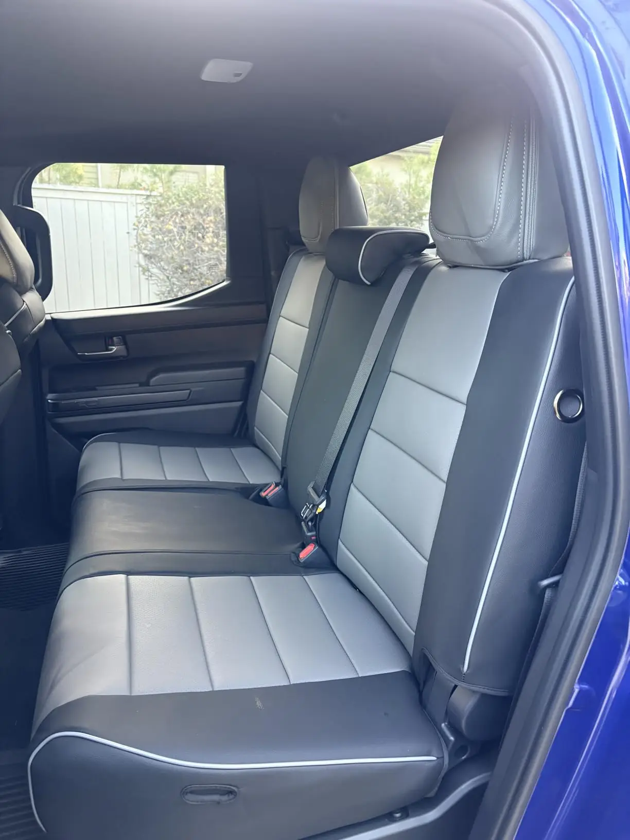 EKR Tacoma Car Seat Covers Custom Fit for Toyota Tacoma 2024-2026 DoubleCab/CrewCab SR/SR5/TRD Sport/TRD Off-Road/Limited  Full Set Leather Truck Seat Covers