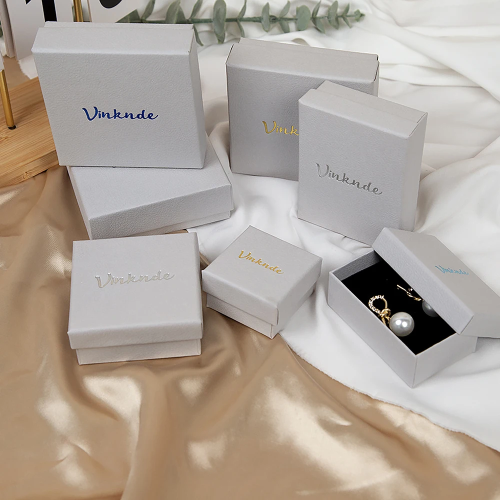 

100Pack Luxury Custom Logo Light Grey Earring Bracelet Necklace Ring Cases Textured Paper Cardboard Jewelry Gift Packaging Box