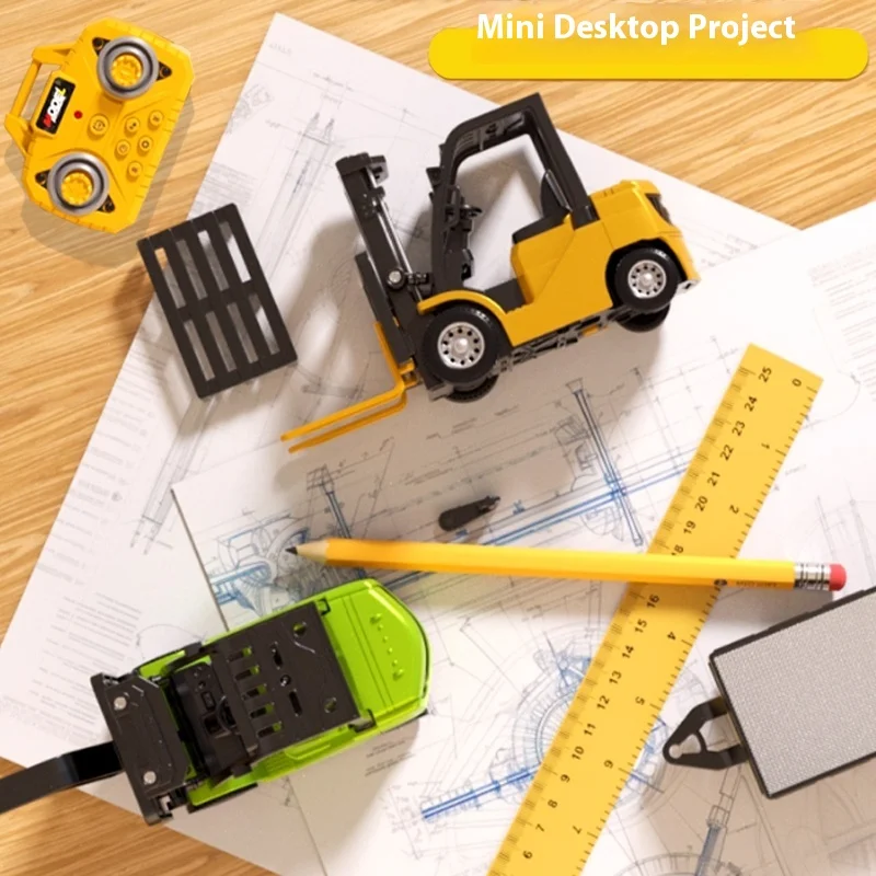 

В наличии 1/64 вилочный погрузчик из сплава с дистанционным управлением, инженерный автомобиль, настольные игрушки, коллекция моделей, подарок для мальчиков