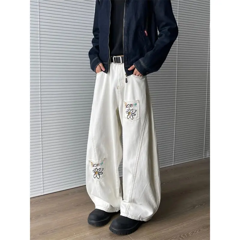 

White Wide Leg Knife Jeans Men Women Vintage Design Loose Slimming Couple Pants Casual Loose Straight Tube Trousers