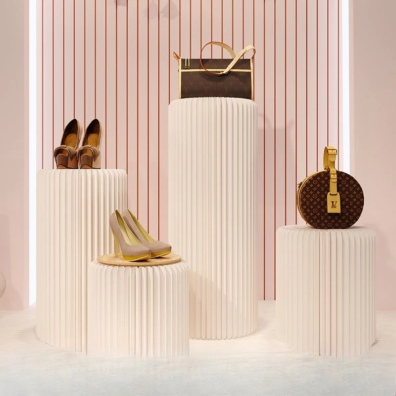 A wallpaper partition cylindrical display stand commercial display stand mobile folding shoes bags jewelry display stand