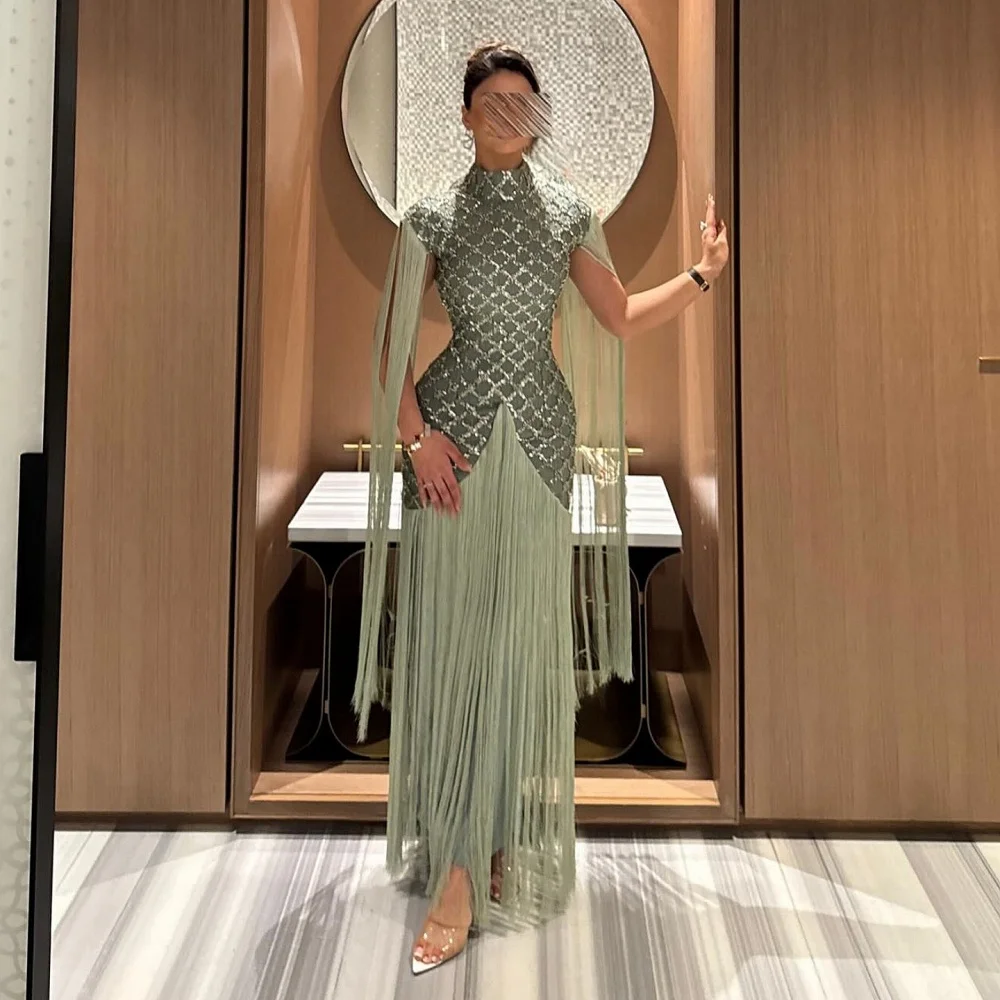 Maßgeschneiderte Luxuriöse Formelle Abendkleider Funkelnde Gerade Quasten Lange Kleider Hochzeitspartykleid Elegant Hochwertig