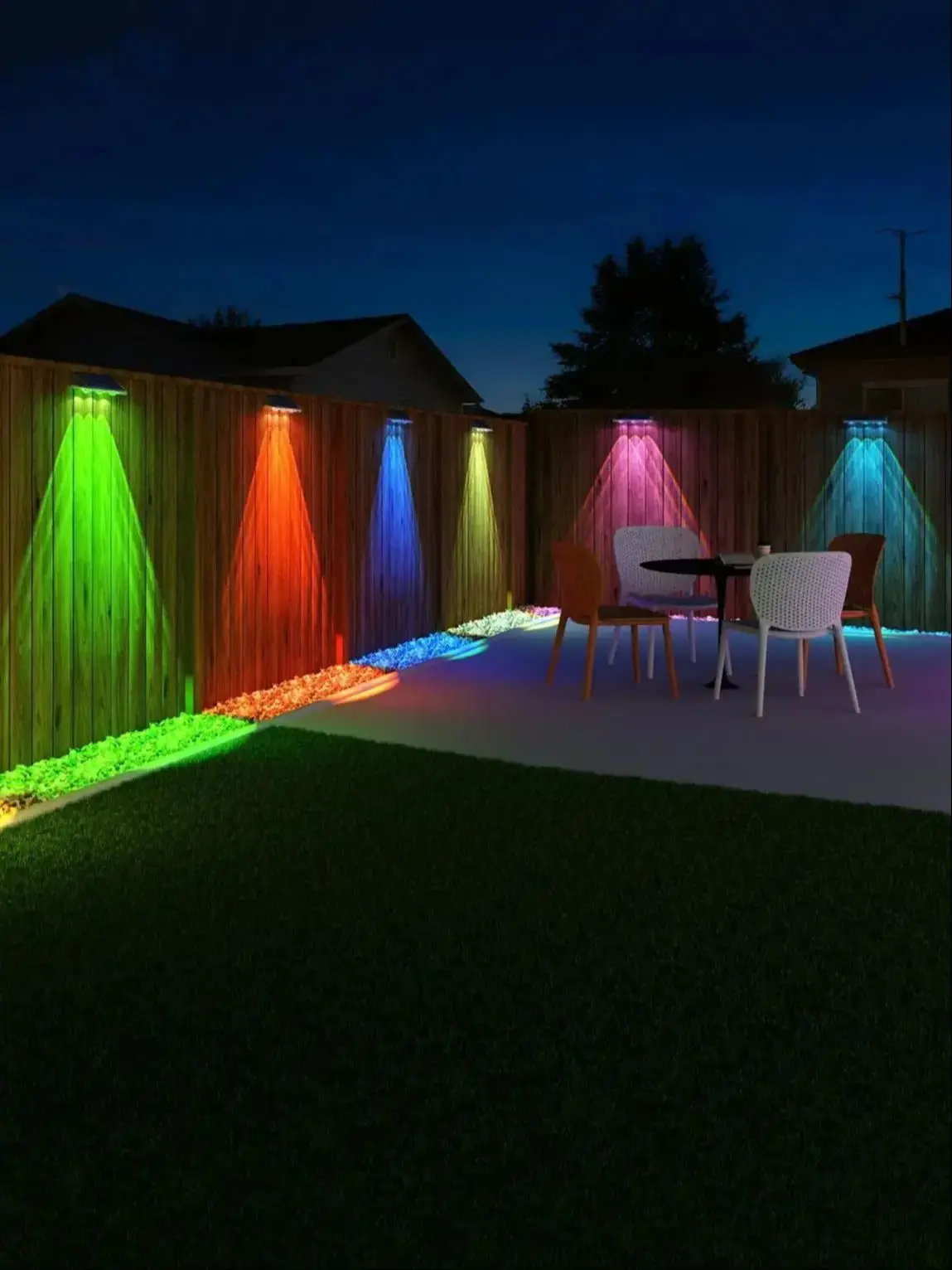 Hoogwaardige Solar LED Tuinlamp IP66 Waterdicht Automatisch Aan/Uit Warm Wit 6 Kleuren 7 Modi Solar Wandlamp voor Achtertuin Buiten - afbeelding 2