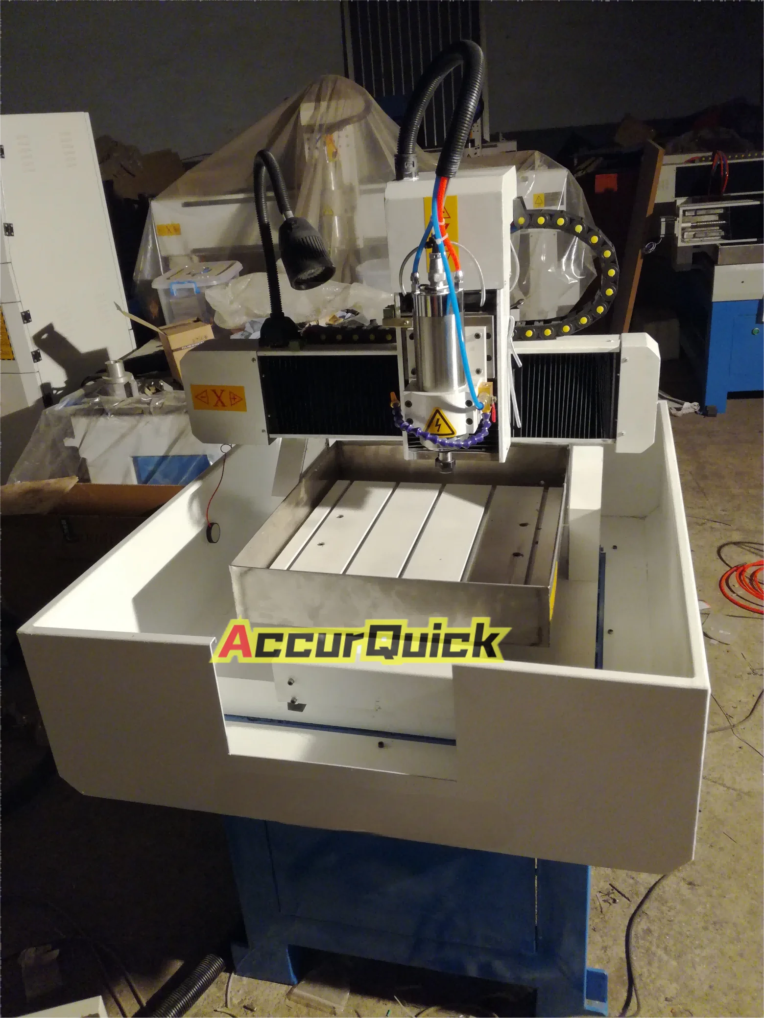 2200W CNC Router 4040 CNC Metal Milling Machine with High Speed Drive Motor