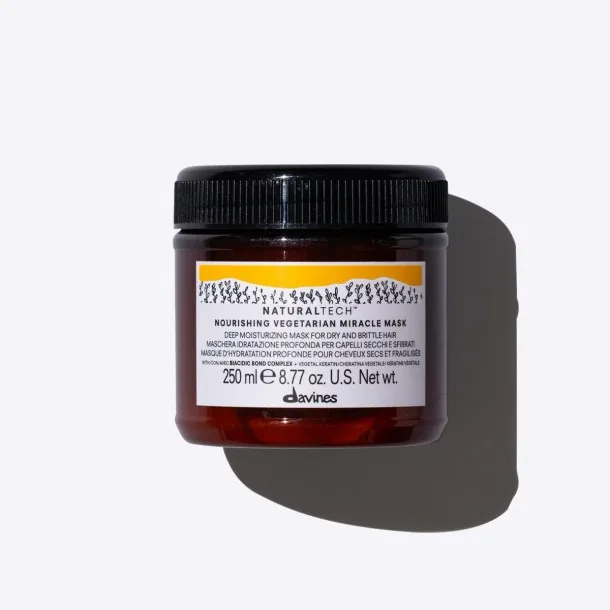 Davines NaturalTech Nourishing Vegetarian Miracle Mask help to comb-repairman-hydration