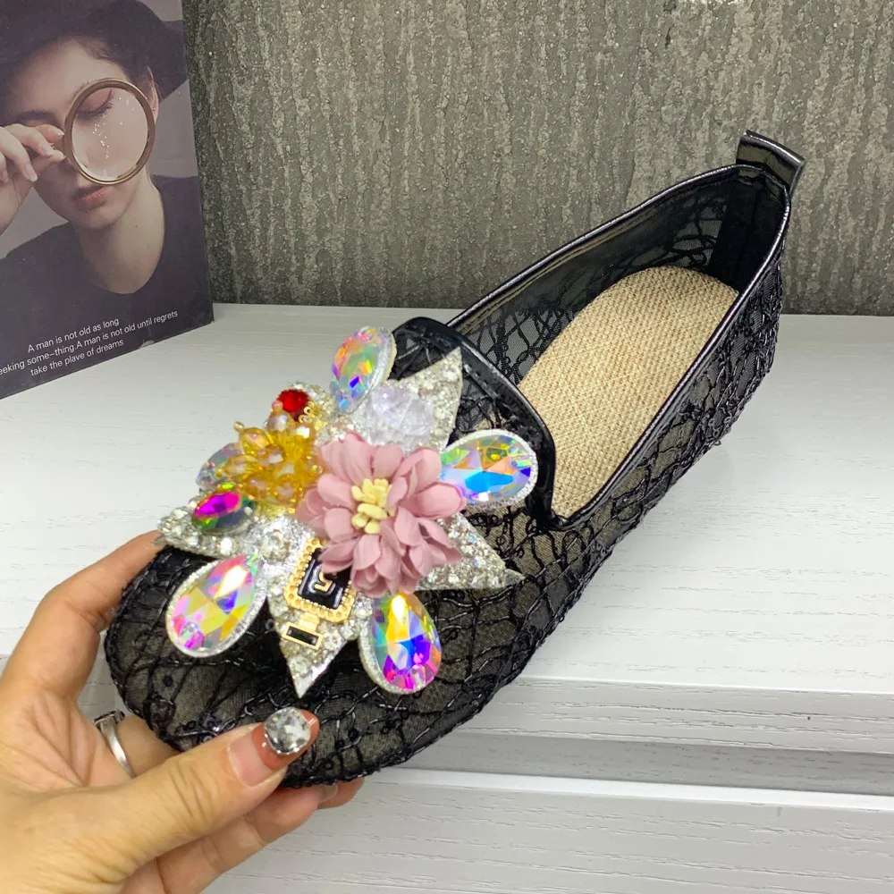 Summer Women Shoes Lace Flowers Fashion Female Sandals Breathable Casual Women Loafers Plus Size Women Mullers