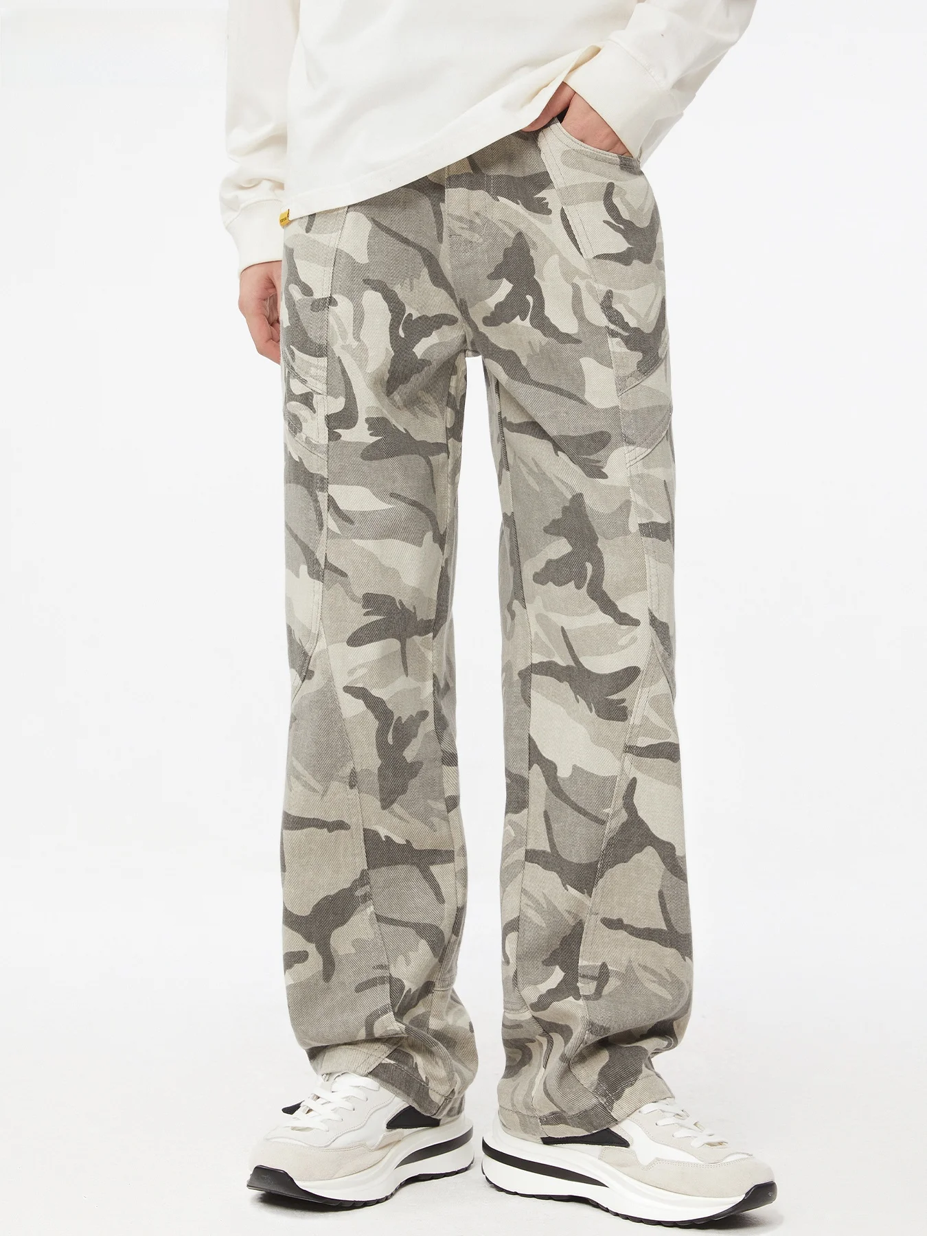 

Retro American High Street Camouflage Jeans Men's Autumn Winter Loose Straight Leg Casual Trousers Wear Resistant mid High Waist