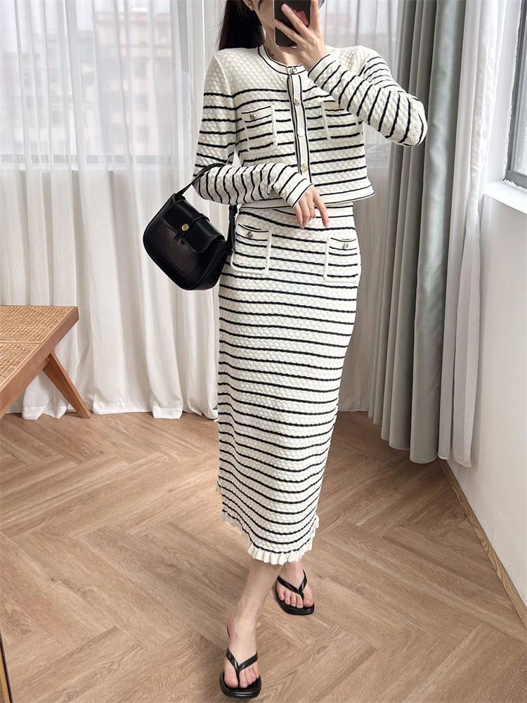 Autumn Winter New Small Fragrant Style Set Women Stripes Single Breasted Roun Neck Cardigan Sweater+A-line Half Skirt