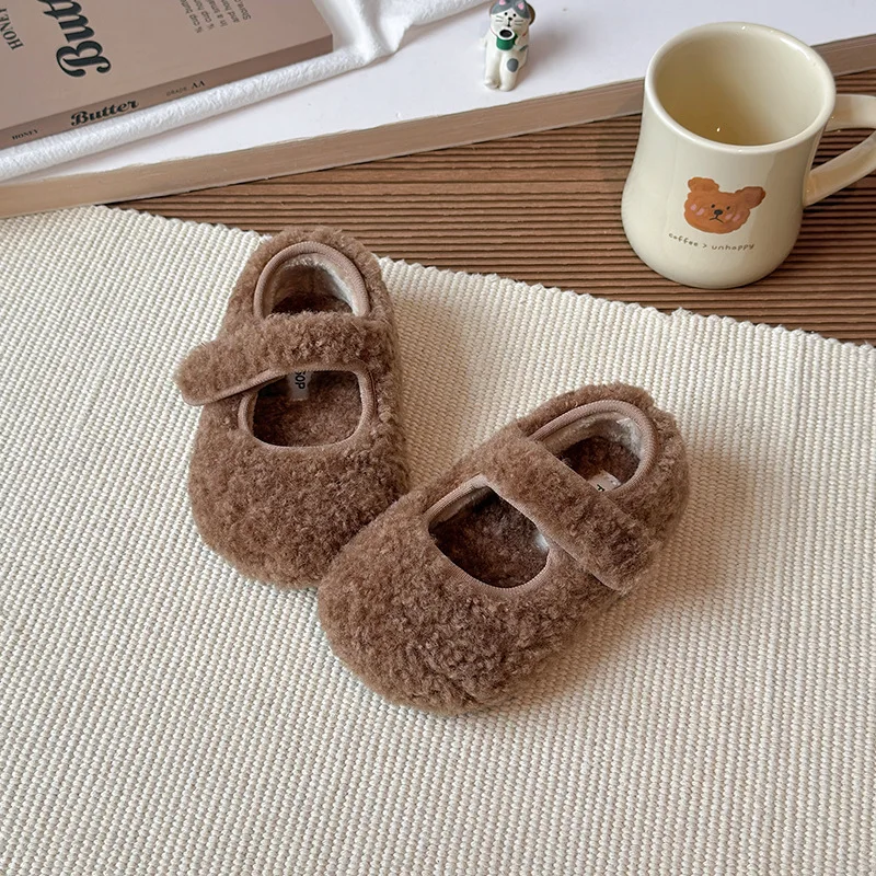 

Туфли принцессы для девочек, замшевые теплые однотонные детские туфли на плоской подошве, модная зимняя обувь в корейском стиле, новинка 2025, мягкая детская повседневная обувь