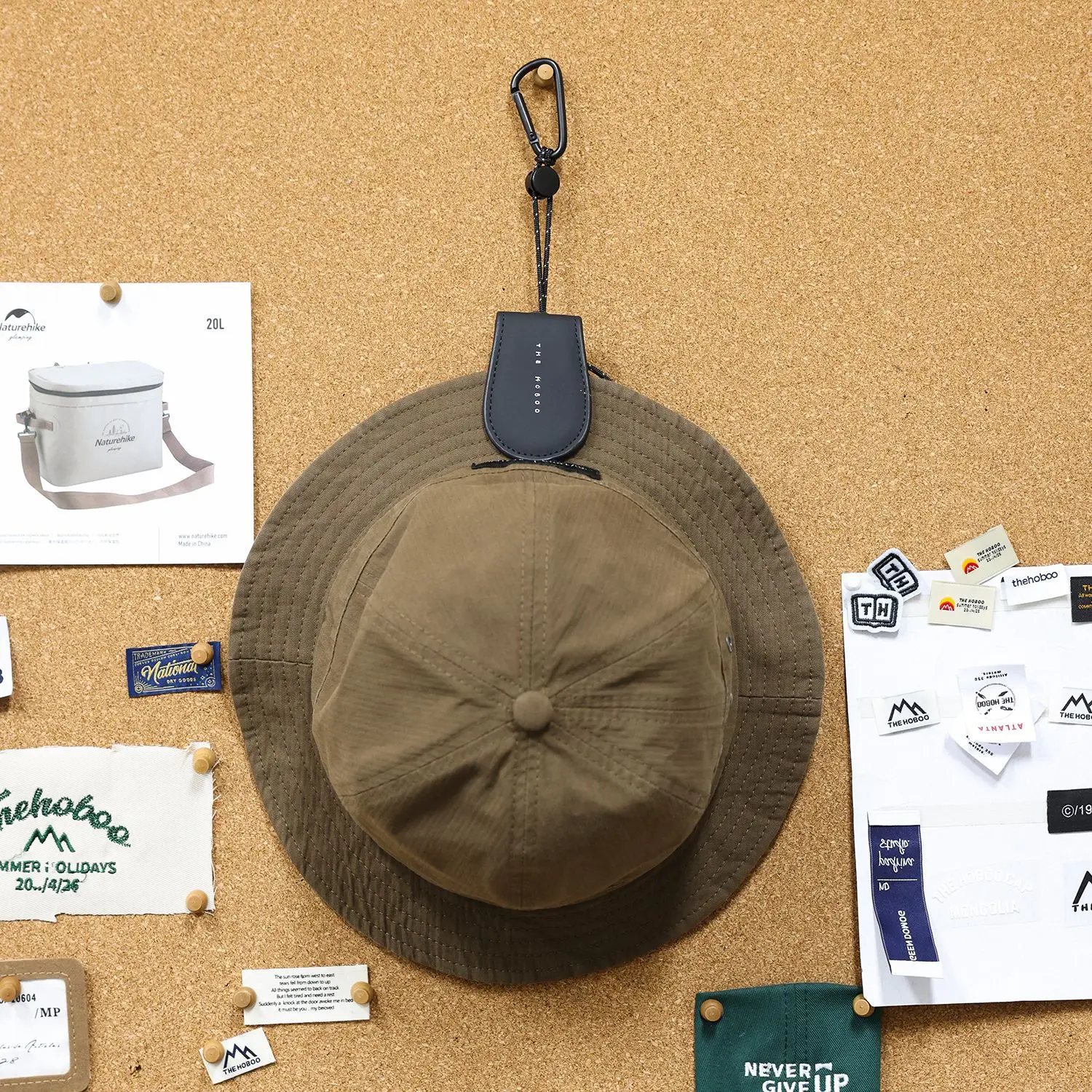 1PcsTravel Sun Hat Holder  PU Leather Magnetic Hat Clip For Handbag Backpack Luggage Hat Keeper Buckle Travel Bag Accessories