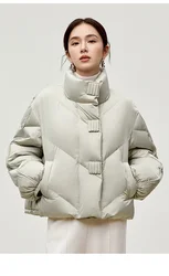 SENTUBILA Women Loose Fit 90% White Duck Down Coat Winter 2024 Casual Stand Neck Zipper Thick Warm Cropped Outwear W44Y56275