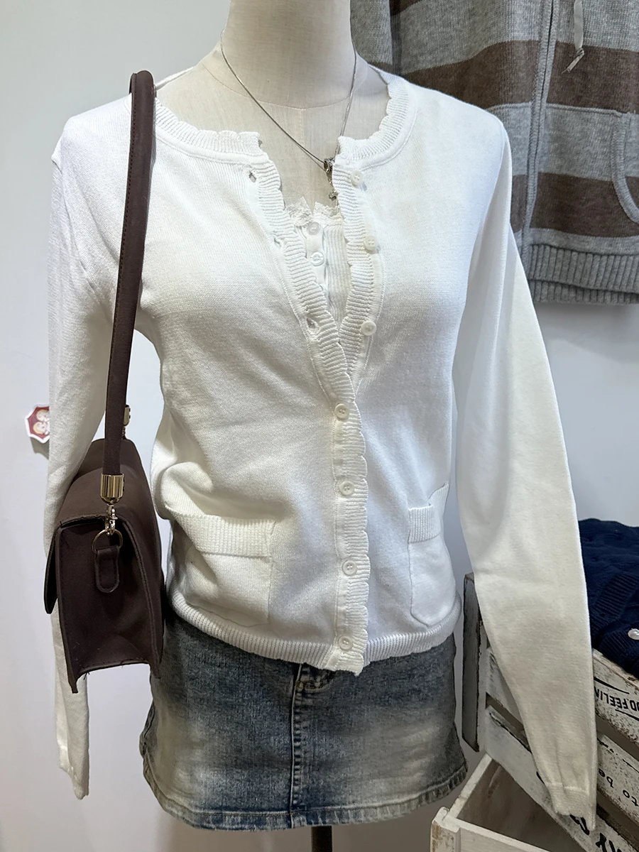 White-pocket