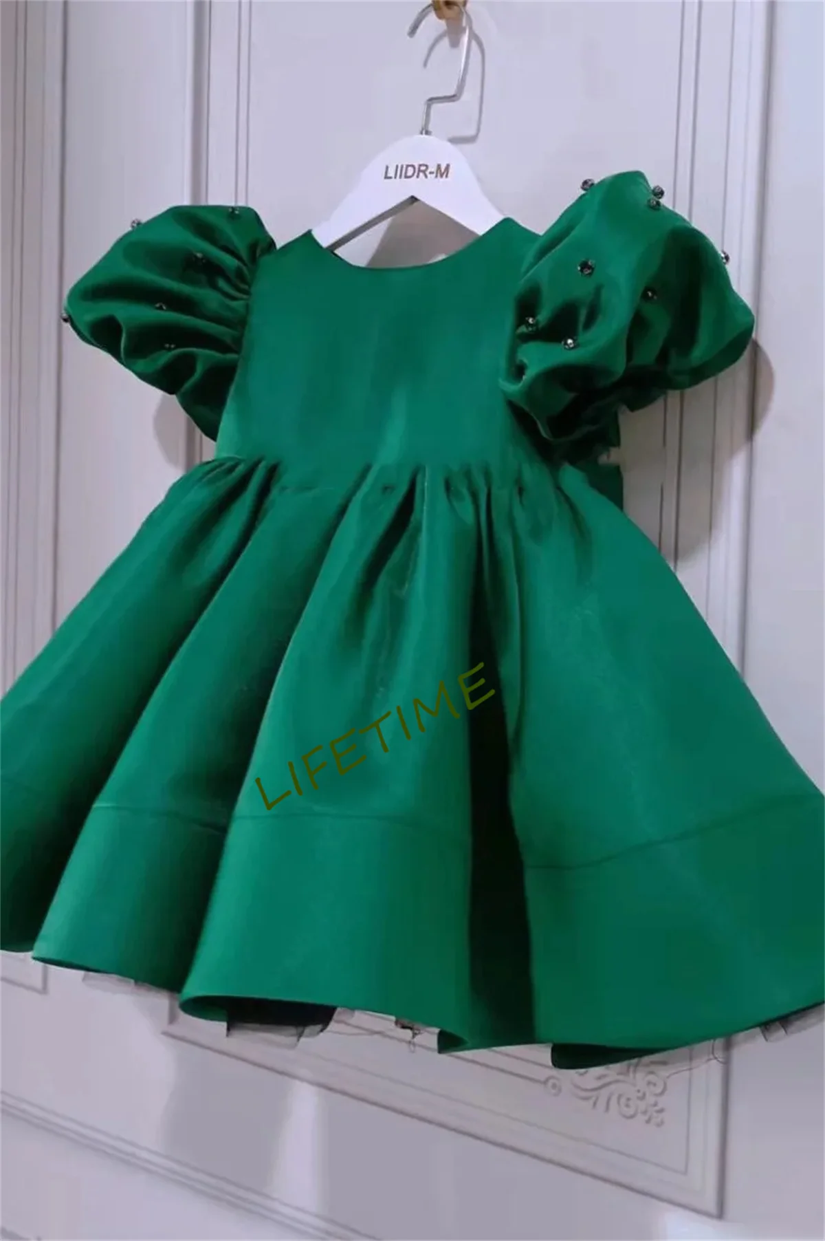 Summer Flower Girl Dress Scoop Neck Puff Girls Party Dresses for Wedding Short Sleeves Satin Kids Christmas Ceremonial Dress