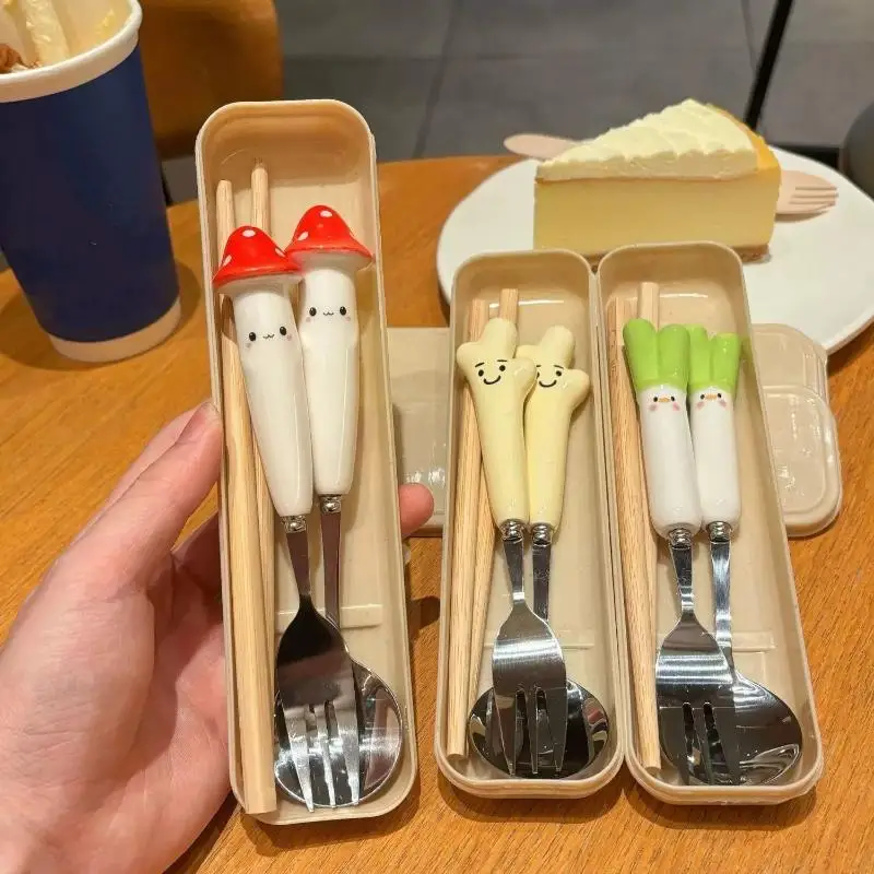 1 Set Cute Carrot Onion Cutlery Set, Cartoon Spoon, Fork and Chopsticks for Students and Children