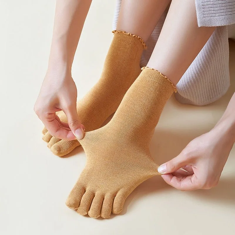 1/5 Pairs Cotton Women Five Finger Socks Edge Curl Fashions Colorful Loose Harajuku Short Socks With Toes Japan Split Toe Socks view 3