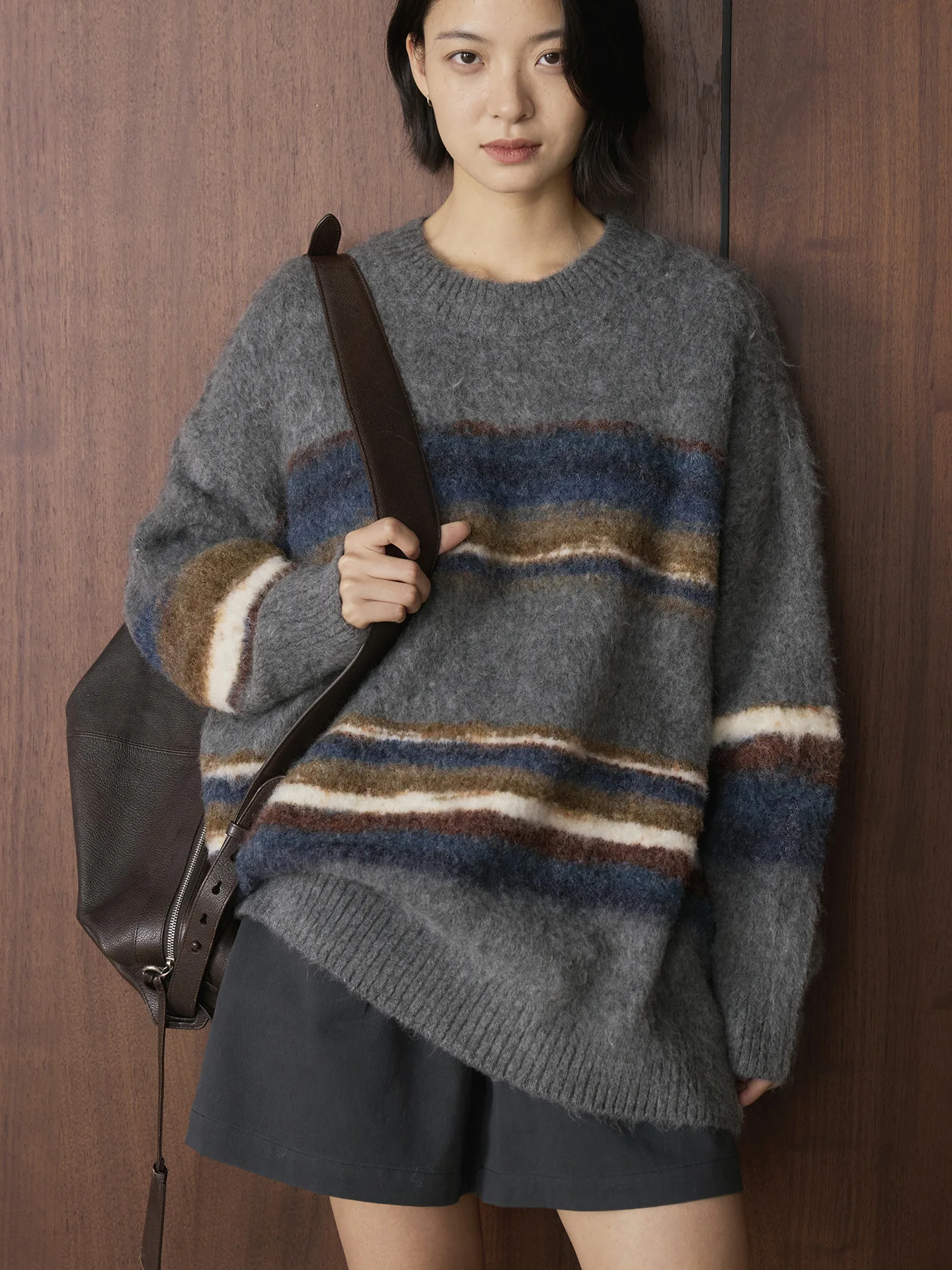 

Winter new Korean retro lazy style mohair striped round neck sweater silhouette loose top for women