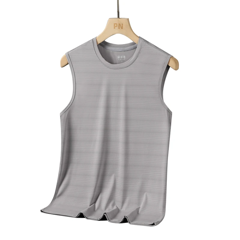 ฤดูร้อนใหม่คุณภาพสูงผ้าไหมน้ําแข็งแห้งเร็วรอบคอ Camisole เสื้อยืดกีฬากลางแจ้งผู้ชายแขนกุด