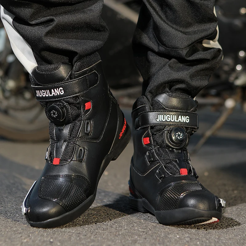 Botas de motocicleta de corte alto para hombre, zapatos de conducción informales, protección contra colisiones, talla grande, a la moda, novedad de