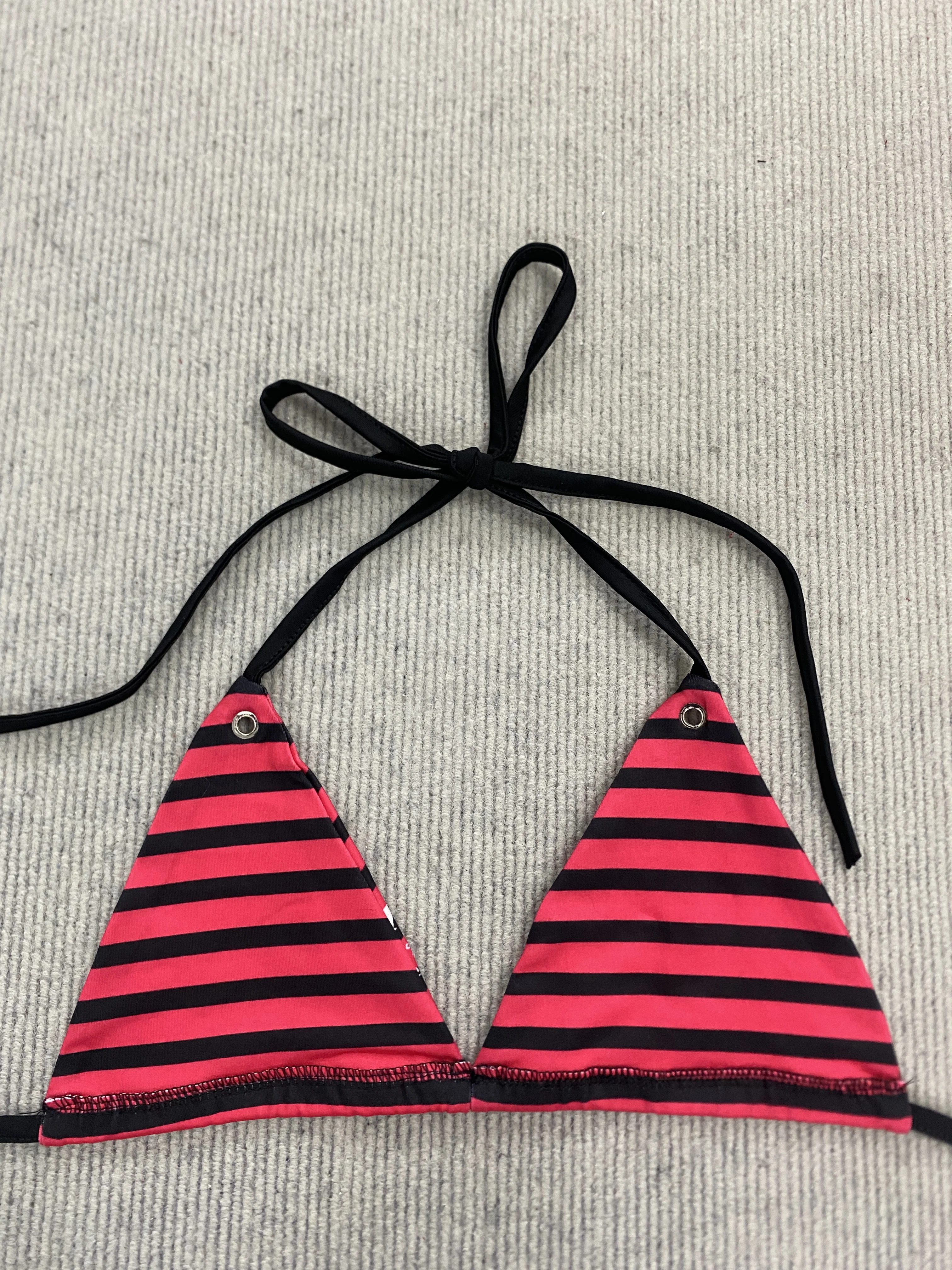 Y2K European American Red Black Stripe Print Cross Harajuku Bikini Summer Sexy Hot Girl Sweet Cute Hanging Neck Strap Bikini Set - Image 4