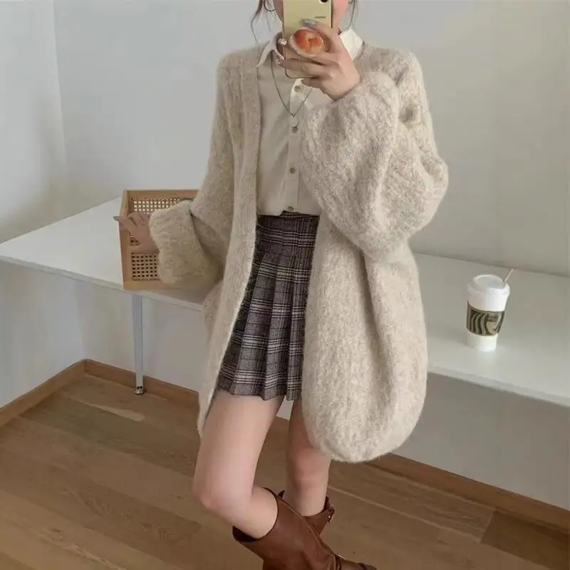 2026 Herfst Winter Nieuwe Mode Zachte Luie Stijl Trui Jas voor Vrouwen Koreaanse Losse Comfort Veelzijdige Trui Gebreid Vest