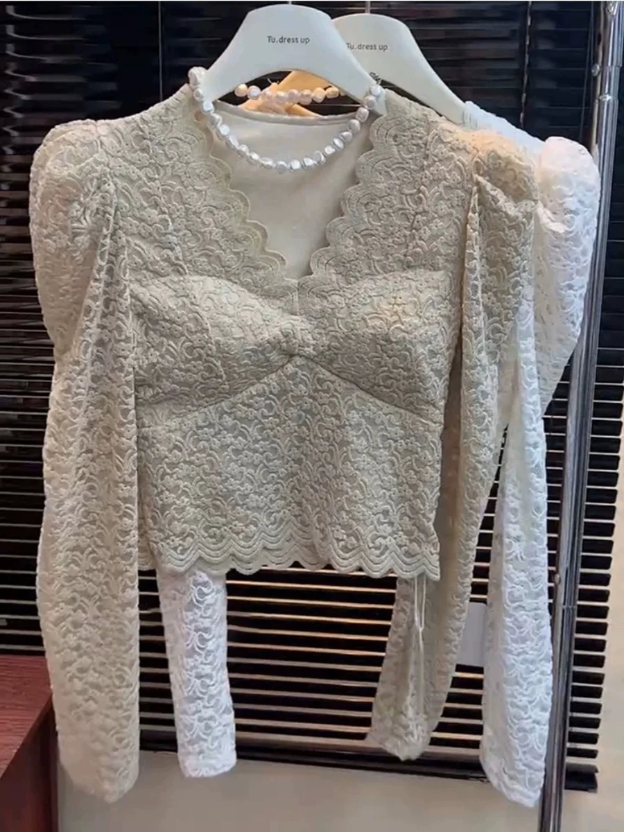 Low-Ne Lace Base irt ropa interior de mujer piel Otoño Invierno nuevo 2023 gama alta v-ne burbuja Sve Me Top coreano Sle