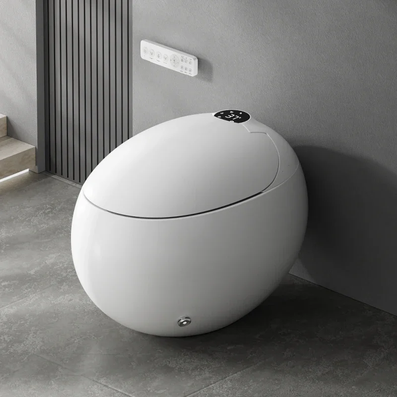 The smart toilet adopts a unique oval design, all functions are smooth beauty lines, small cute panel P-type trap drain remote