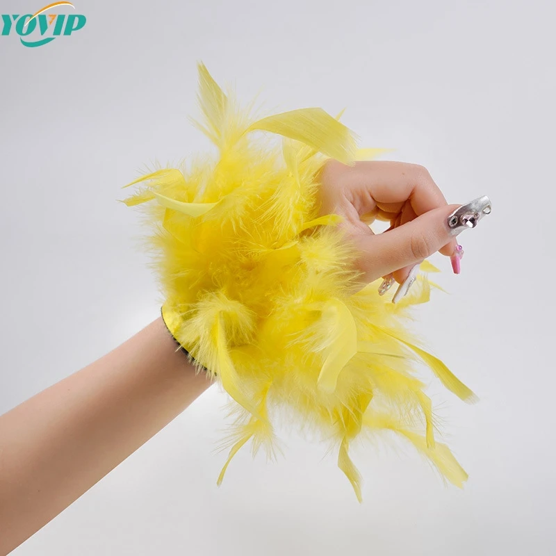 

8 Color Bracelet Sleeves For Nail Photos Feathers Nail Parts Plush Wrist Cuffs For Manicure Hand Photo Nail Decor 1Pcs