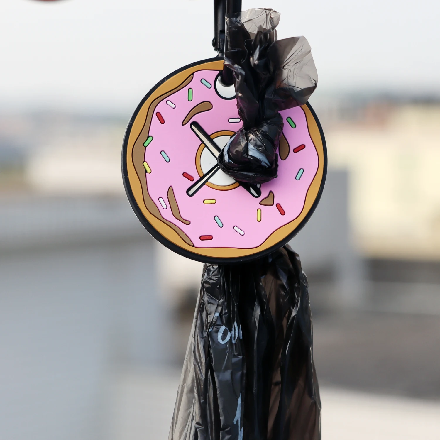 Pvc Pet Shit Bag Clip Dog Poop Bag Holder Waste Bag Dispenser Glow poop bag clip Cleaning Products