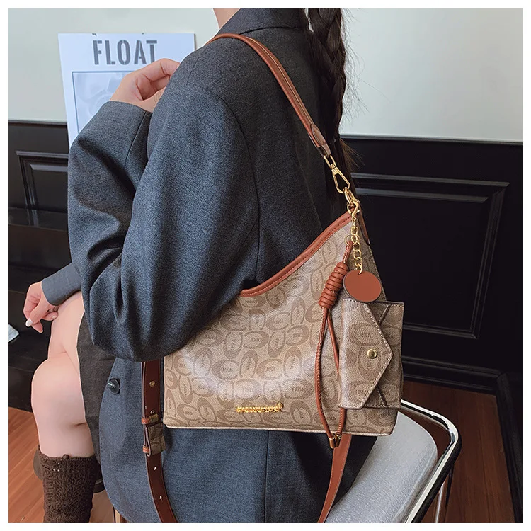 

2025 Aesthetic Hobo Bag, Vintage Underarm Purse for Women, Spacious Top Handle Tote, Retro Crossbody Bag, Day-to-Night Shoulder