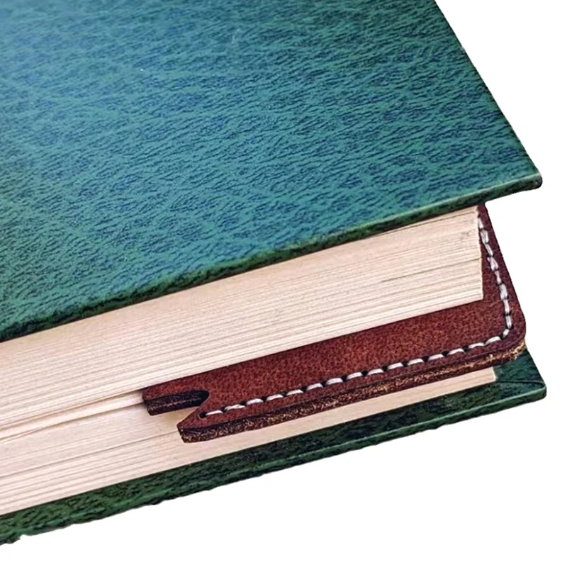 6PCS PU Leather Maple Leaf Bookmarks Cute Bookmarks Page Corner Handmade Book Marks For Reading For Book Lovers Easy To Use