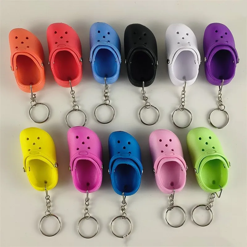 30 pieces New Cute 3D EVA Beach Hole Little Croc Shoe Key chain Mini Slipper Shoes Keychain For Girl Boy Christmas Gift Jewelry