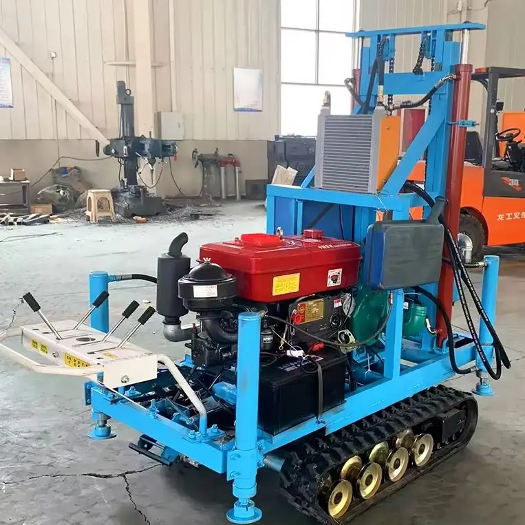 

Индивидуальная портативная буровая установка для водяных скважин мощностью 25 л.с., дизельная, гидравлическая, на колесном ходу, для бурения скважин глубиной до 180 м с точным позиционированием