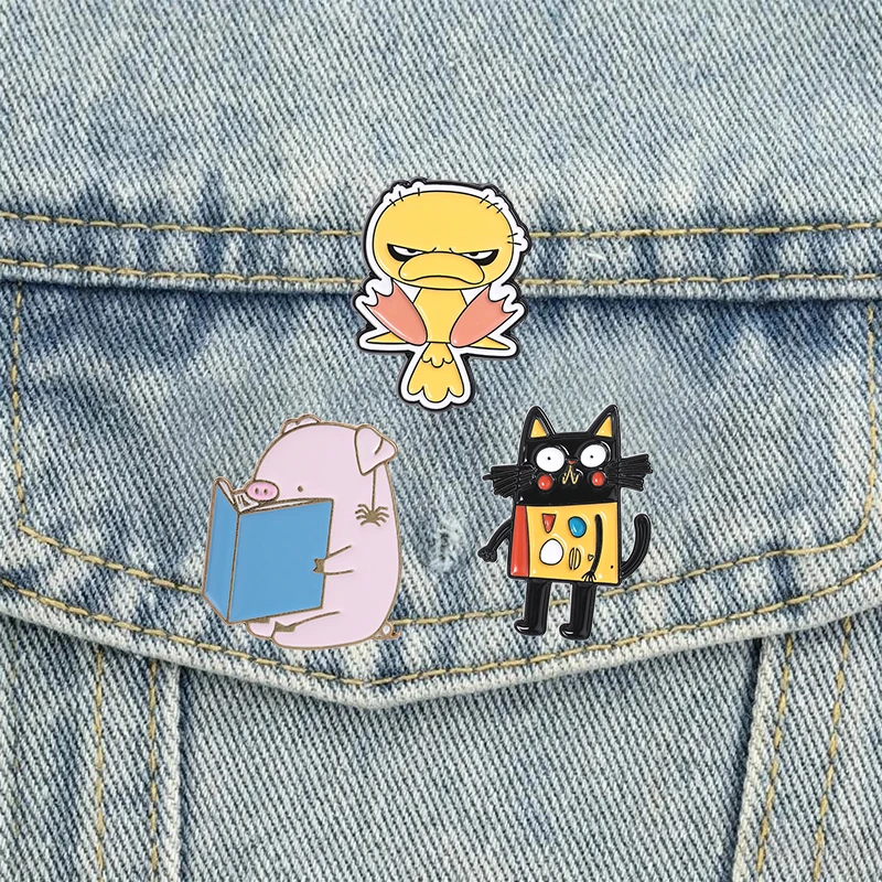 31 Arten Niedliche Tier-Emaille-Pins Kawaii Frosch Lesende Schweinchen Schnecke ASMR Broschen Rucksack-Anstecknadeln Accessoires als Geschenk Großhandel – Detail 5