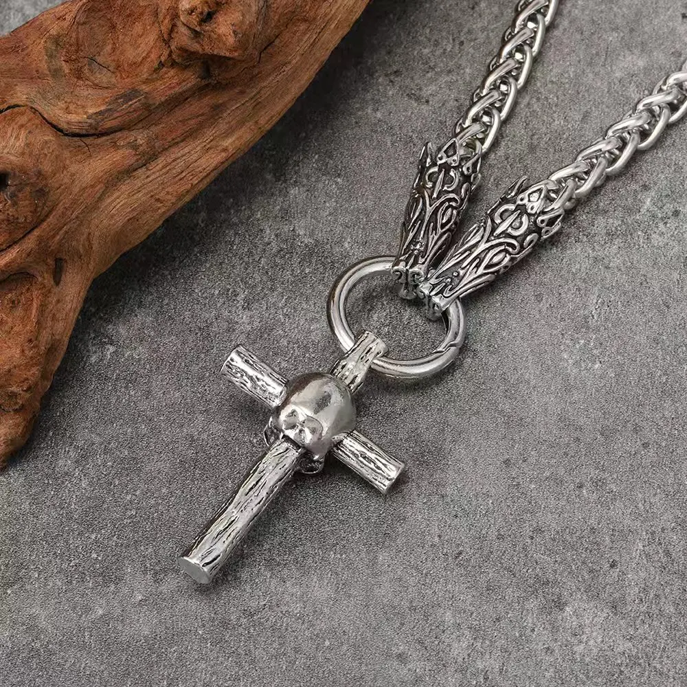 جديد الشرير نمط الجمجمة الصليب قلادة قلادة الرجعية شيك الحد الأدنى تنوعا التنين العظام سلسلة الرجال قلادة