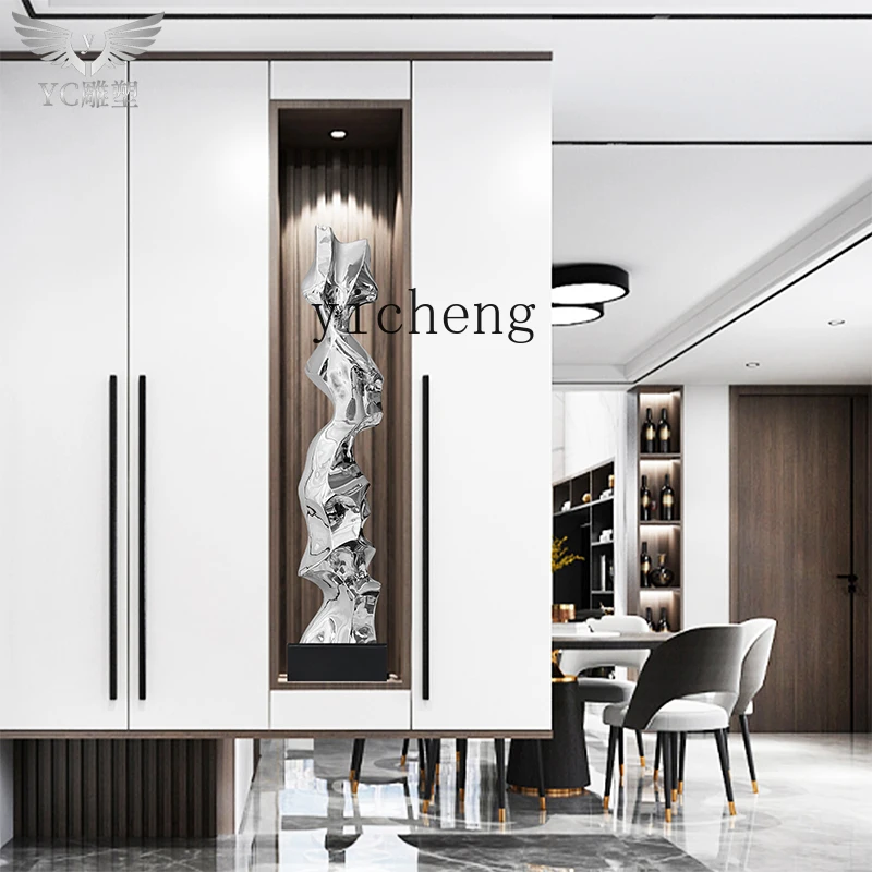 Zc Hotel Lobby Orna…