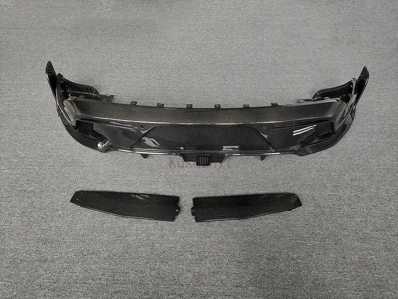 

For Porsche taycan modified dry carbon body kit rear diffuser small surrounding rear lip spoiler